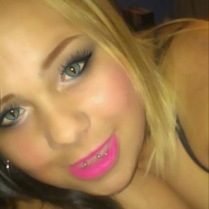 Meet your Posher, Glory